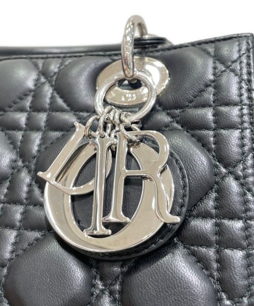 Christian Dior（クリスチャン ディオール）Christian Dior (クリスチャン ディオール) LADY DIORミディアム バッグ ブラックの古着・服飾アイテム