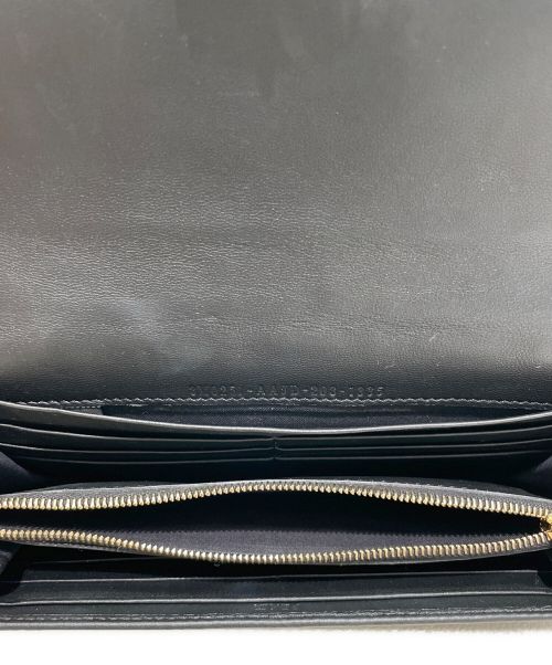 FENDI（フェンディ）FENDI (フェンディ) バゲット コンチネンタル財布 ブラックの古着・服飾アイテム