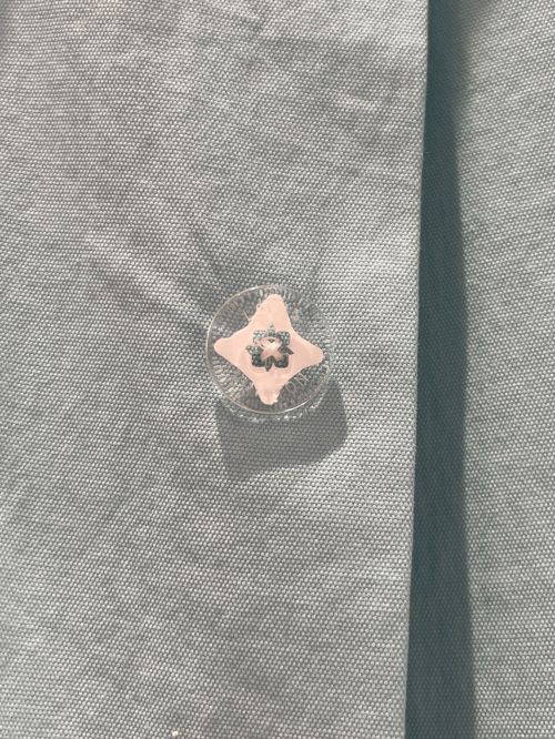LOUIS VUITTON（ルイ ヴィトン）LOUIS VUITTON (ルイ ヴィトン) シグネチャーロゴプリントボタンフライ半袖シャツ スカイブルー サイズ:Mの古着・服飾アイテム