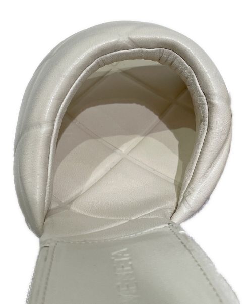 BOTTEGA VENETA（ボッテガベネタ）BOTTEGA VENETA (ボッテガベネタ) リドサンダル アイボリー サイズ:38の古着・服飾アイテム