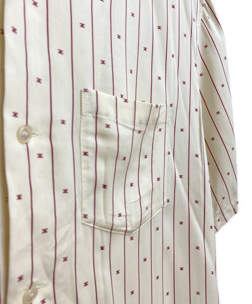 CELINE（セリーヌ）CELINE (セリーヌ) ミニ トリオンフ ストライププリント ハワイアンシャツ hawaiian shirt in printed viscose　（ビスコース プリンテッド ハワイアンシャツ） アイボリー サイズ:38の古着・服飾アイテム