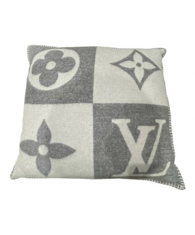 LOUIS VUITTON クッション　チェックメイト 5603000102276714_01_1708.jpeg