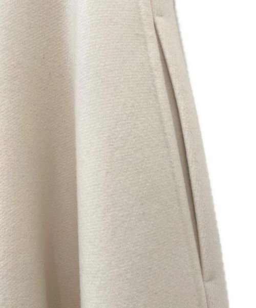 ebure（エブール）ebure (エブール) アシンメトリーウールフレアロングスカート アイボリー サイズ:38の古着・服飾アイテム