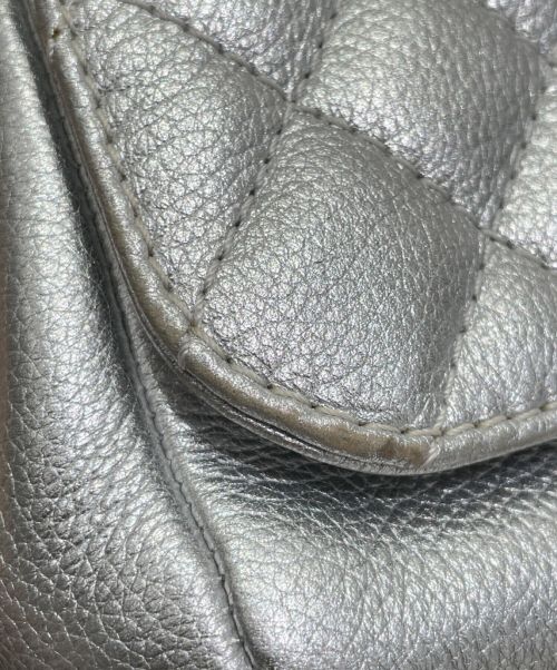 CHANEL（シャネル）CHANEL (シャネル) チェーンショルダーバッグ シルバーの古着・服飾アイテム