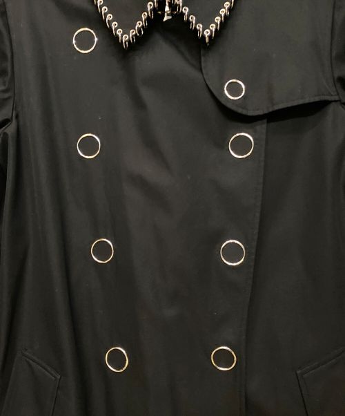 BURBERRY（バーバリー）BURBERRY (バーバリー) リング装飾トレンチコート ブラック サイズ:40の古着・服飾アイテム