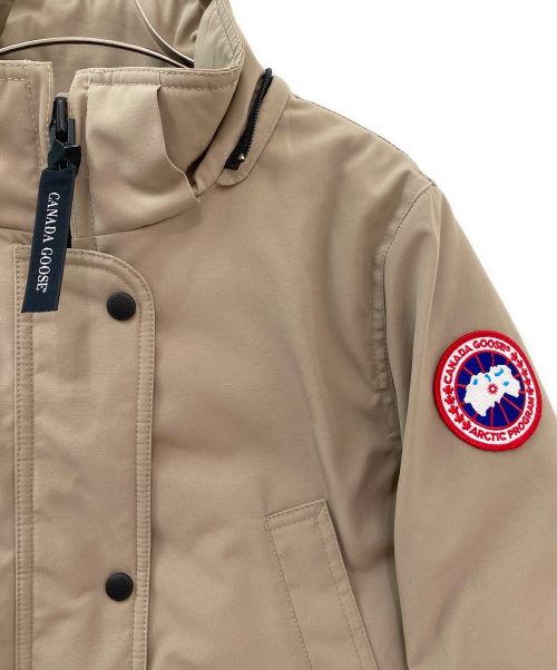 CANADA GOOSE（カナダグース）CANADA GOOSE (カナダグース) トリリウムパーカーダウン ベージュ サイズ:Sの古着・服飾アイテム