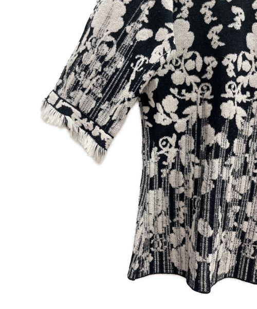 CHANEL（シャネル）CHANEL (シャネル) ココマークフラワージャガードニット ブラック×ホワイト サイズ:36の古着・服飾アイテム