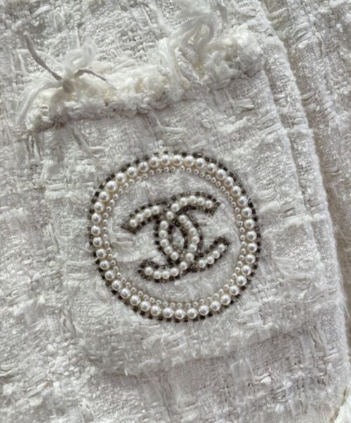 CHANEL（シャネル）CHANEL (シャネル) ツイードアンサンブルジャケット アイボリー サイズ:36の古着・服飾アイテム