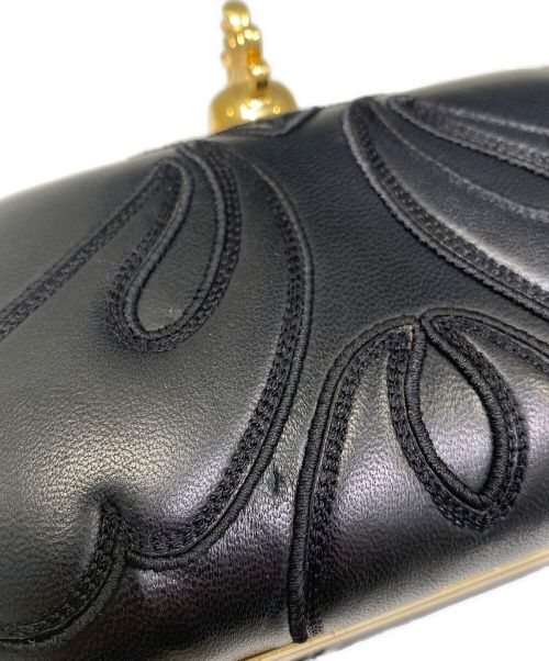 ALEXANDER McQUEEN（アレキサンダーマックイーン）ALEXANDER McQUEEN (アレキサンダーマックイーン) スカルクラッチバッグ ブラックの古着・服飾アイテム