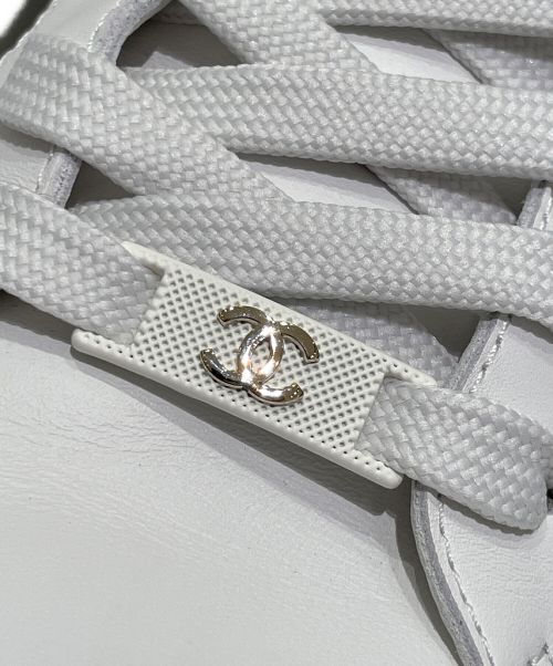 CHANEL（シャネル）CHANEL (シャネル) レザースニーカー ホワイト サイズ:41の古着・服飾アイテム