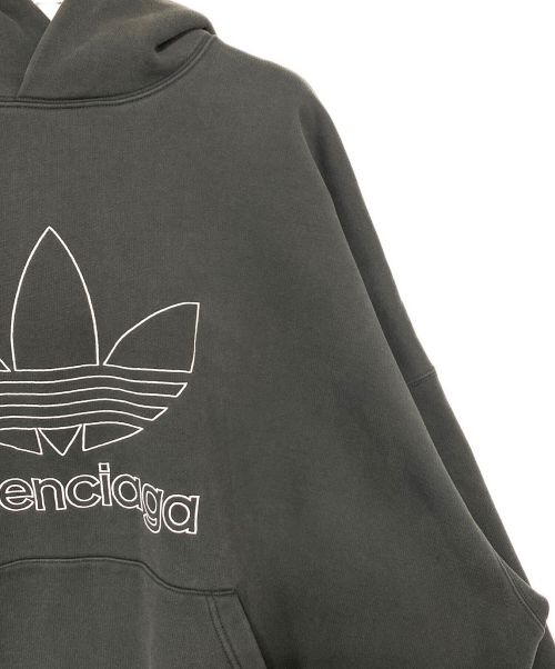 BALENCIAGA（バレンシアガ）BALENCIAGA (バレンシアガ) adidas (アディダス) Large Hoodie オリーブ サイズ:3の古着・服飾アイテム