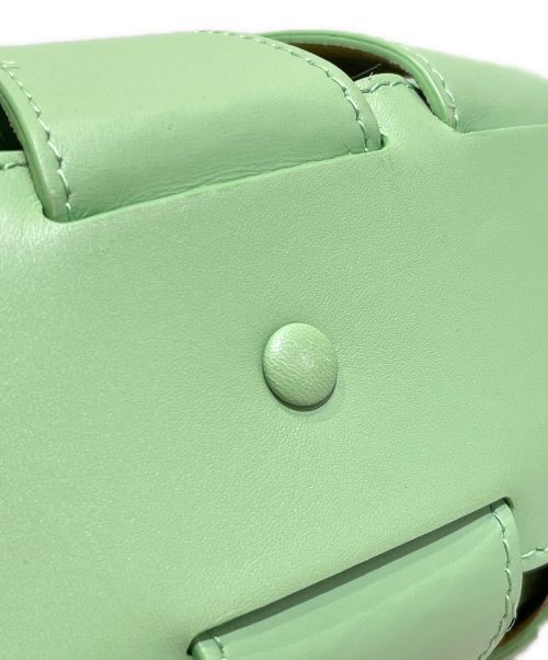 BOTTEGA VENETA（ボッテガベネタ）BOTTEGA VENETA (ボッテガベネタ) シェルバッグ グリーンの古着・服飾アイテム