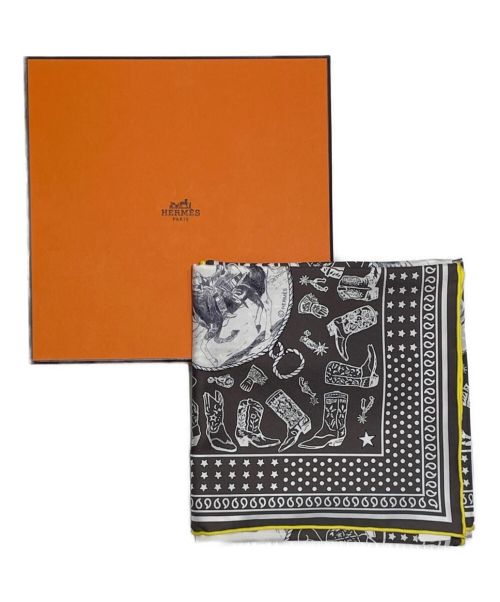 HERMES（エルメス）HERMES (エルメス) カレ55 グレー×イエロー 未使用品の古着・服飾アイテム