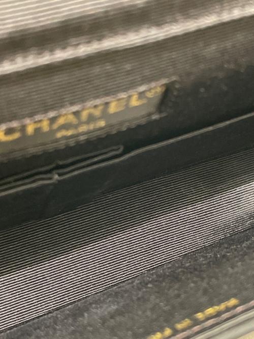 CHANEL（シャネル）CHANEL (シャネル) ハーフムーンチェーンショルダーバッグ ブラックの古着・服飾アイテム