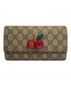 GUCCIグッチ）の古着「GGスプリーム二つ折り財布」