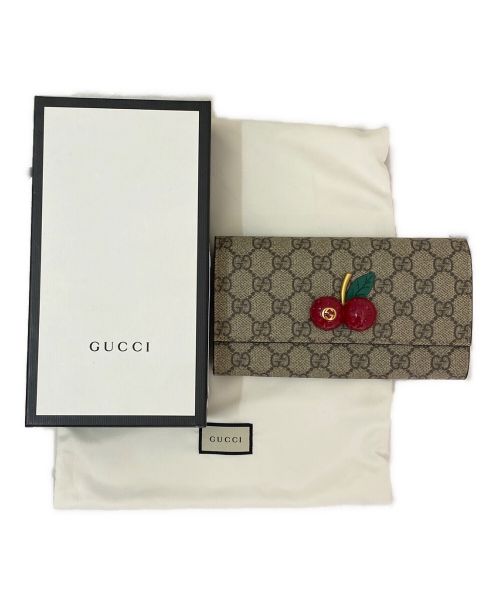 GUCCI（グッチ）GUCCI (グッチ) GGスプリーム二つ折り財布の古着・服飾アイテム