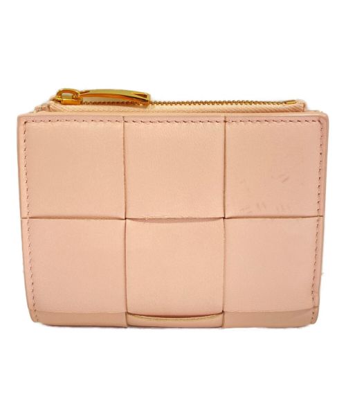 BOTTEGA VENETA（ボッテガベネタ）BOTTEGA VENETA (ボッテガベネタ) スモールカセット二つ折りファスナーウォレット ロータス サイズ:Smallの古着・服飾アイテム