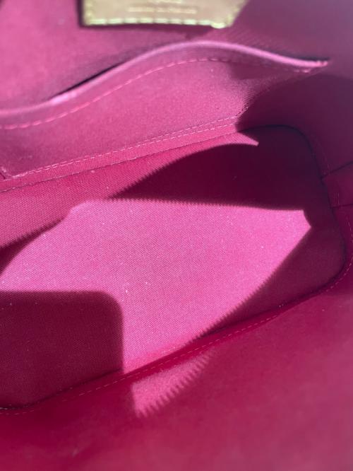 LOUIS VUITTON（ルイ ヴィトン）LOUIS VUITTON (ルイ ヴィトン) ヴェルニ レイユール アルマBB レッド サイズ:BBの古着・服飾アイテム