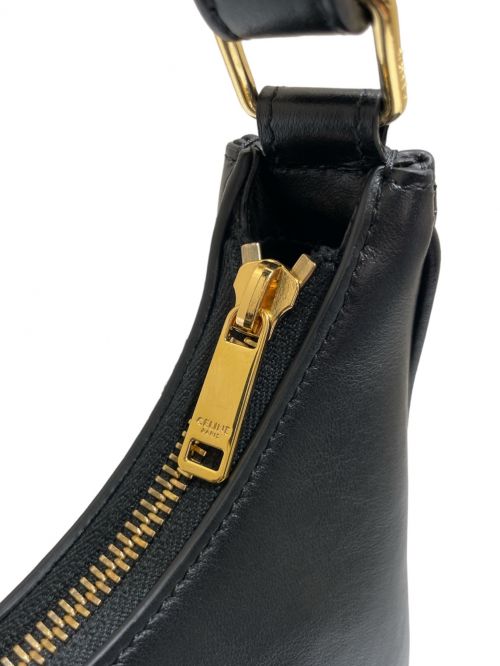 CELINE（セリーヌ）CELINE (セリーヌ) ミディアム AVA（アヴァ） トリオンフ バッグ  ブラック×ゴールドの古着・服飾アイテム