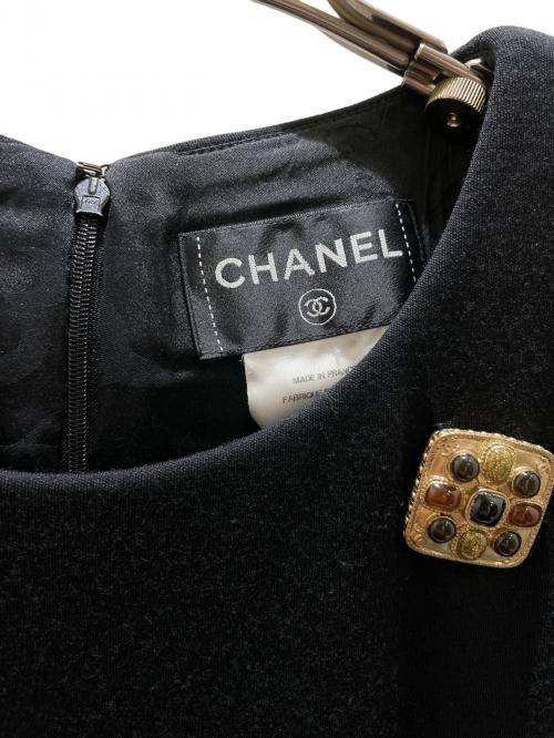 CHANEL（シャネル）CHANEL (シャネル) グリポア装飾ワンピース ブラック サイズ:36の古着・服飾アイテム