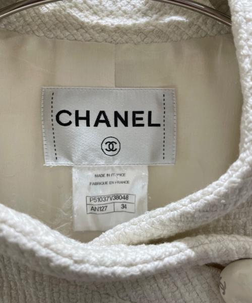 CHANEL（シャネル）CHANEL (シャネル) P51 ツイードジャケット ホワイト サイズ:34の古着・服飾アイテム