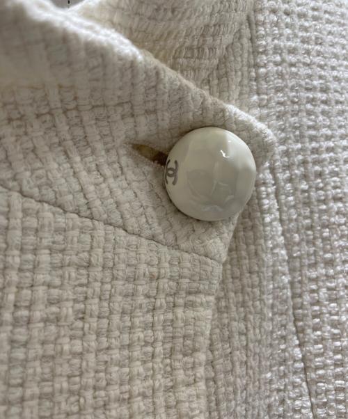 CHANEL（シャネル）CHANEL (シャネル) P51 ツイードジャケット ホワイト サイズ:34の古着・服飾アイテム