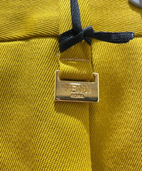 FENDI（フェンディ）FENDI (フェンディ) タックハーフパンツ マスタード サイズ:44の古着・服飾アイテム