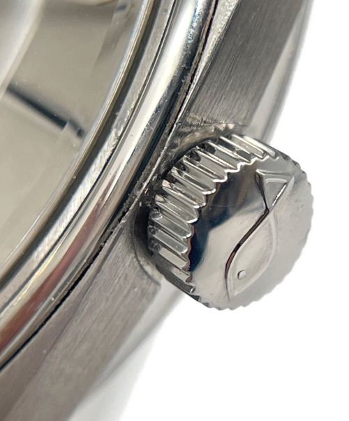 IWC（アイダブリューシー）IWC (アイダブリューシー) オールドインター Ref.1819 シルバー文字盤の古着・服飾アイテム