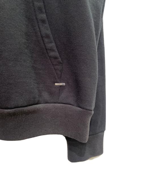 LOUIS VUITTON（ルイ ヴィトン）LOUIS VUITTON (ルイ ヴィトン) インサイドアウト バックラベル プルオーバーパーカー ブラック サイズ:Mの古着・服飾アイテム