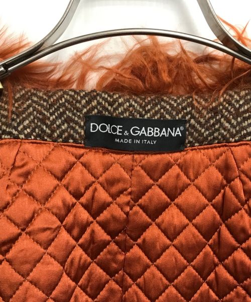 DOLCE & GABBANA（ドルチェ＆ガッバーナ）DOLCE & GABBANA (ドルチェ＆ガッバーナ) ノースリーブファーコート オレンジ×ブラウン サイズ:40の古着・服飾アイテム