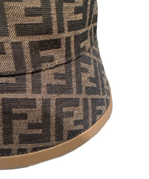 FENDI（フェンディ）FENDI (フェンディ) モノグラム バケットハット ブラウン サイズ:Lの古着・服飾アイテム