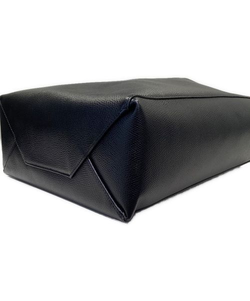 CELINE（セリーヌ）CELINE (セリーヌ) バーティカルカバ ブラックの古着・服飾アイテム