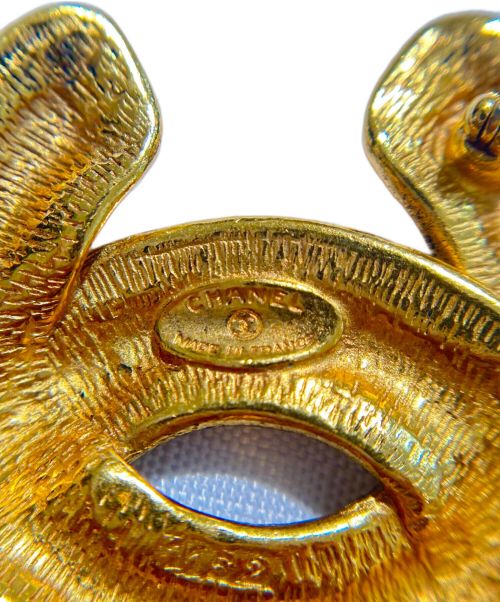 CHANEL（シャネル）CHANEL (シャネル) ココマークブローチ ゴールド サイズ:-の古着・服飾アイテム