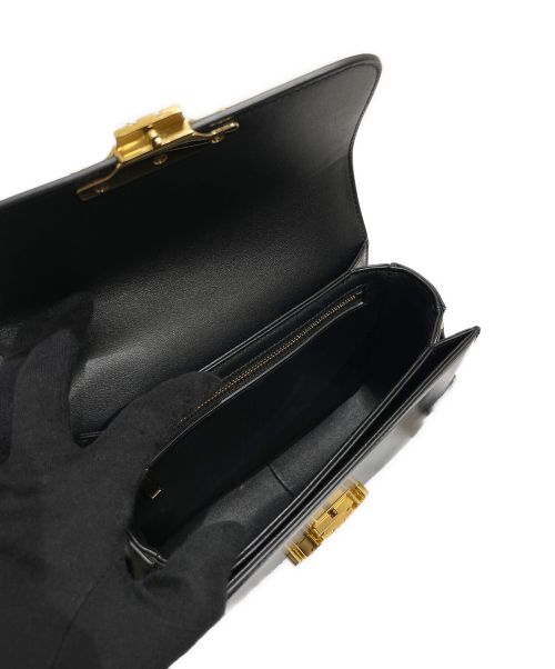 CELINE（セリーヌ）CELINE (セリーヌ) ティーン トリオンフ バッグ ブラックの古着・服飾アイテム