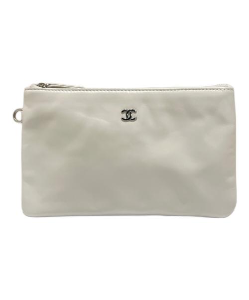 CHANEL（シャネル）CHANEL (シャネル) シャネル22 / チェーンショルダーバッグ ホワイトの古着・服飾アイテム