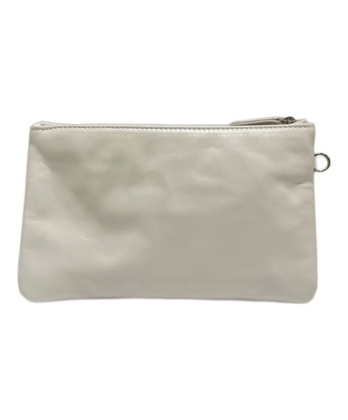 CHANEL（シャネル）CHANEL (シャネル) シャネル22 チェーンショルダーバッグ 2024年クルーズコレクション ホワイトの古着・服飾アイテム