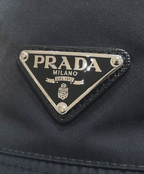 PRADA（プラダ）PRADA (プラダ) RE-NYLON バケットハット ブラック サイズ:Mの古着・服飾アイテム
