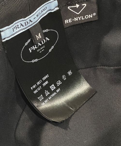PRADA（プラダ）PRADA (プラダ) RE-NYLON バケットハット ブラック サイズ:Mの古着・服飾アイテム