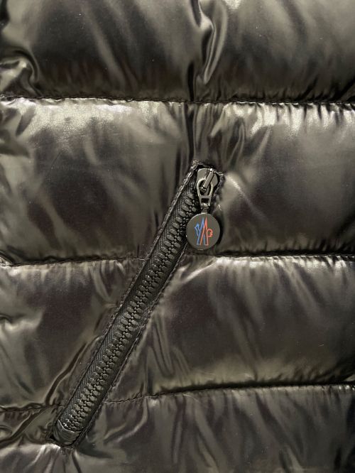 MONCLER（モンクレール）MONCLER (モンクレール) MOKA/ダウンコート ブラック サイズ:2の古着・服飾アイテム