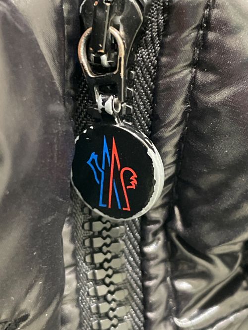 MONCLER（モンクレール）MONCLER (モンクレール) MOKA/ダウンコート ブラック サイズ:2の古着・服飾アイテム