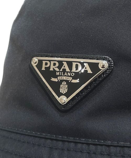 PRADA（プラダ）PRADA (プラダ) Re-Nylon バケットハット ブラック サイズ:Mの古着・服飾アイテム