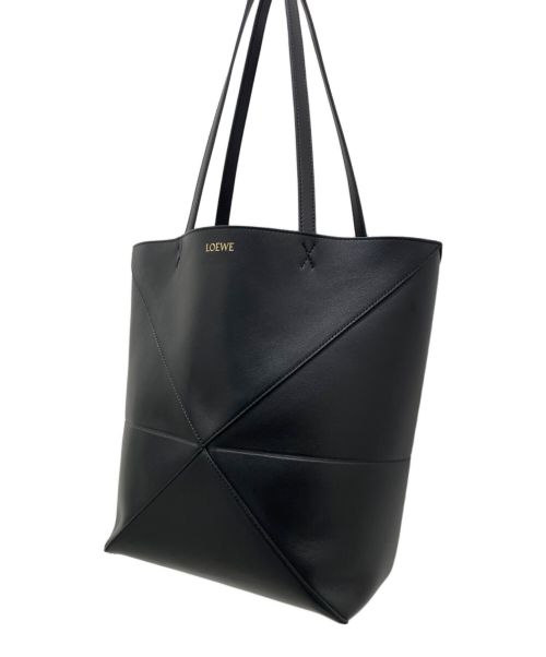 LOEWE（ロエベ）LOEWE (ロエベ) パズルフォルド トート ミディアム （シャイニーカーフ） ブラック サイズ:ミディアムの古着・服飾アイテム