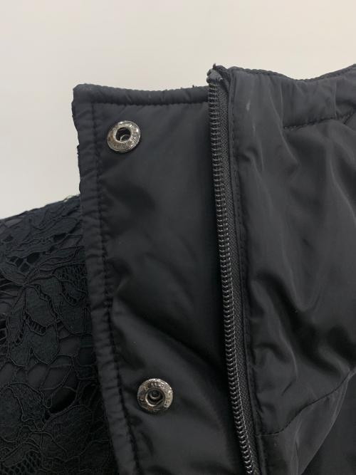 VALENTINO（ヴァレンティノ）VALENTINO (ヴァレンティノ) レースデザイン中綿コート ブラック サイズ:36の古着・服飾アイテム