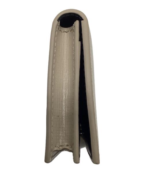 GIVENCHY（ジバンシィ）GIVENCHY (ジバンシィ) クラシック4Gレザー ウォレット ベージュ×ブラックの古着・服飾アイテム