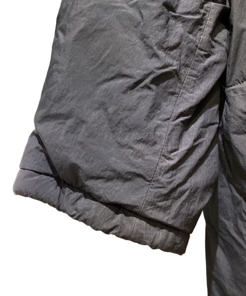 Maison Margiela（メゾンマルジェラ）Maison Margiela (メゾンマルジェラ) Recycle Nylon Padded Coat（リサイクルナイロン中綿コート） ブラック サイズ:38の古着・服飾アイテム