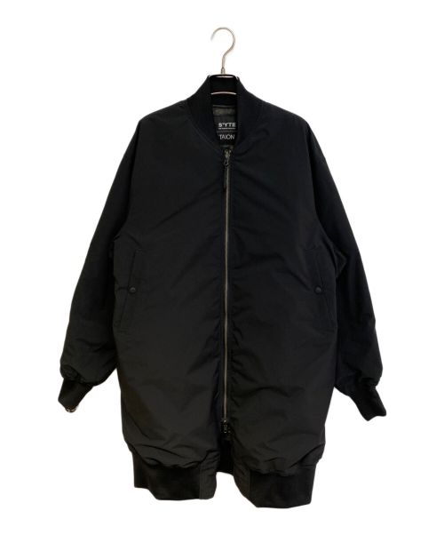 s'yte（サイト）s'yte (サイト) TAION (タイオン) DAHLIA CAMOUFLAGE QUILTED DOWN REVERSIBLE LONG MA-1 ブラック サイズ:2の古着・服飾アイテム