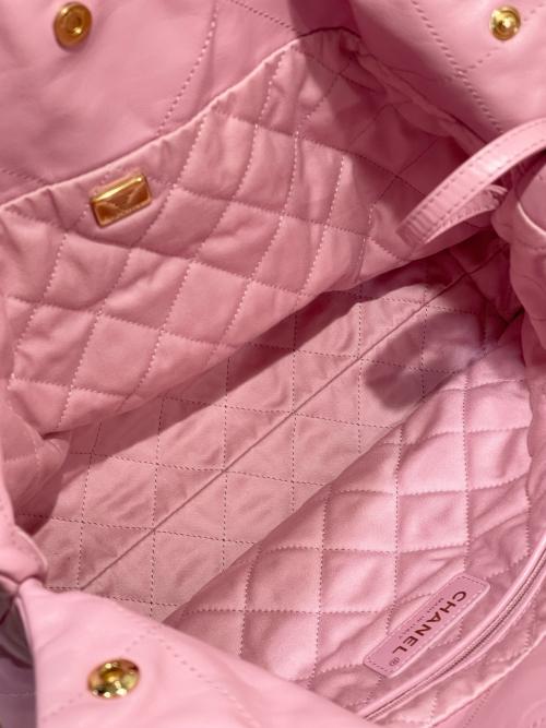 CHANEL（シャネル）CHANEL (シャネル) シャネル22 ピンク×ゴールド金具の古着・服飾アイテム