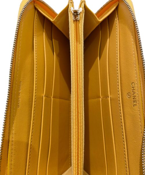 CHANEL（シャネル）CHANEL (シャネル) ココマークラウンドファスナーウォレット イエローの古着・服飾アイテム