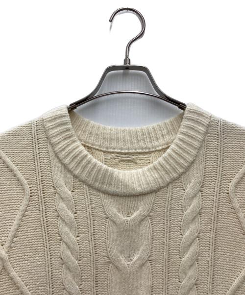 ABYTS（エーバイティーエス）abyts (エーバイティーエス) ケーブルニット アイボリー サイズ:SIZE 1の古着・服飾アイテム