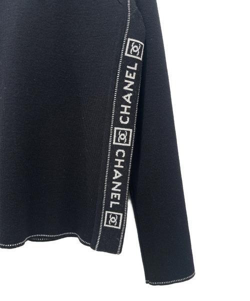 CHANEL（シャネル）CHANEL (シャネル) テープロゴタートルネックニット ブラック サイズ:40の古着・服飾アイテム